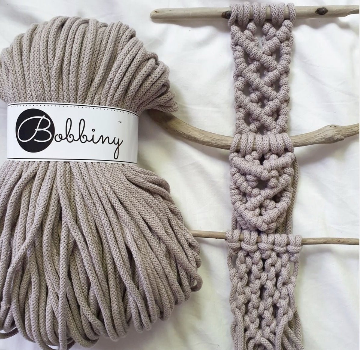 Decor macrame din din șnur tubular clasic Bobbiny 5 mm