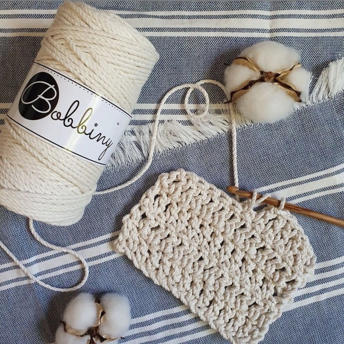 Model croșetat din șnur triplu-răsucit Bobbiny, 3 mm