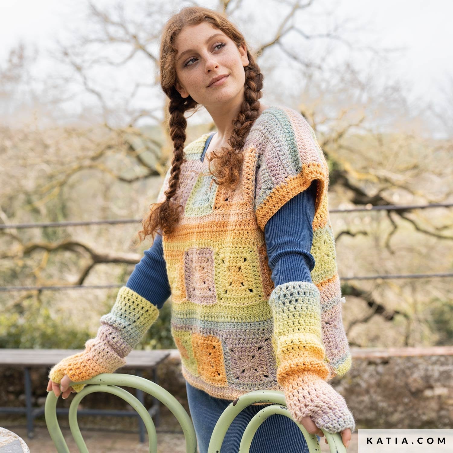 Vestă și mănuși croșetate Funny Azteca