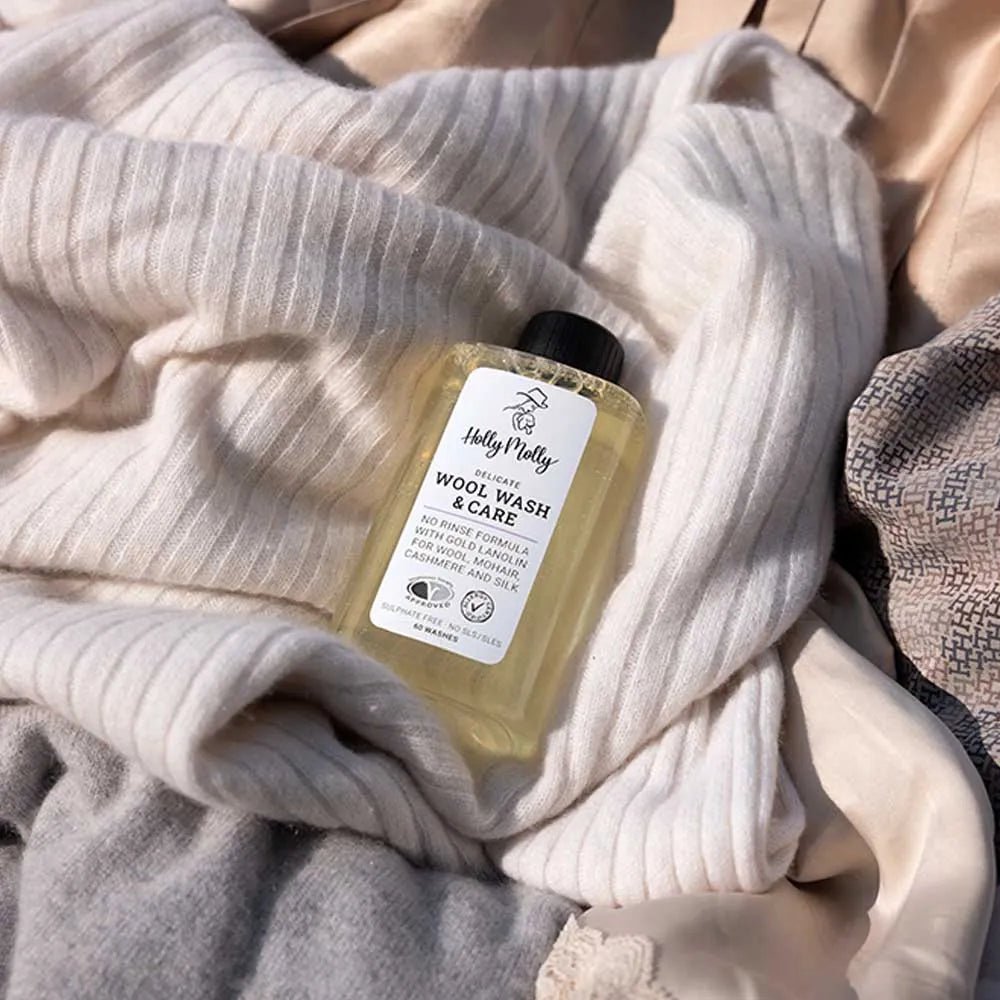 Holly Molly - detergent cu lanolină purificată