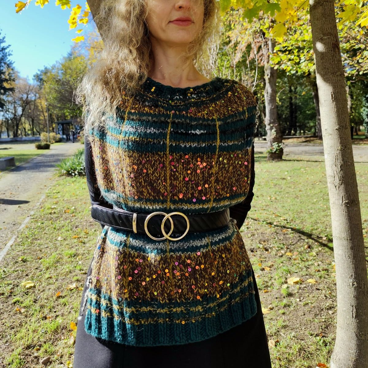 Kit de tricotat vestă COSMOS