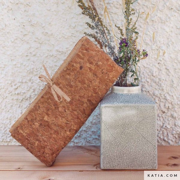 Husă accesorii din plută