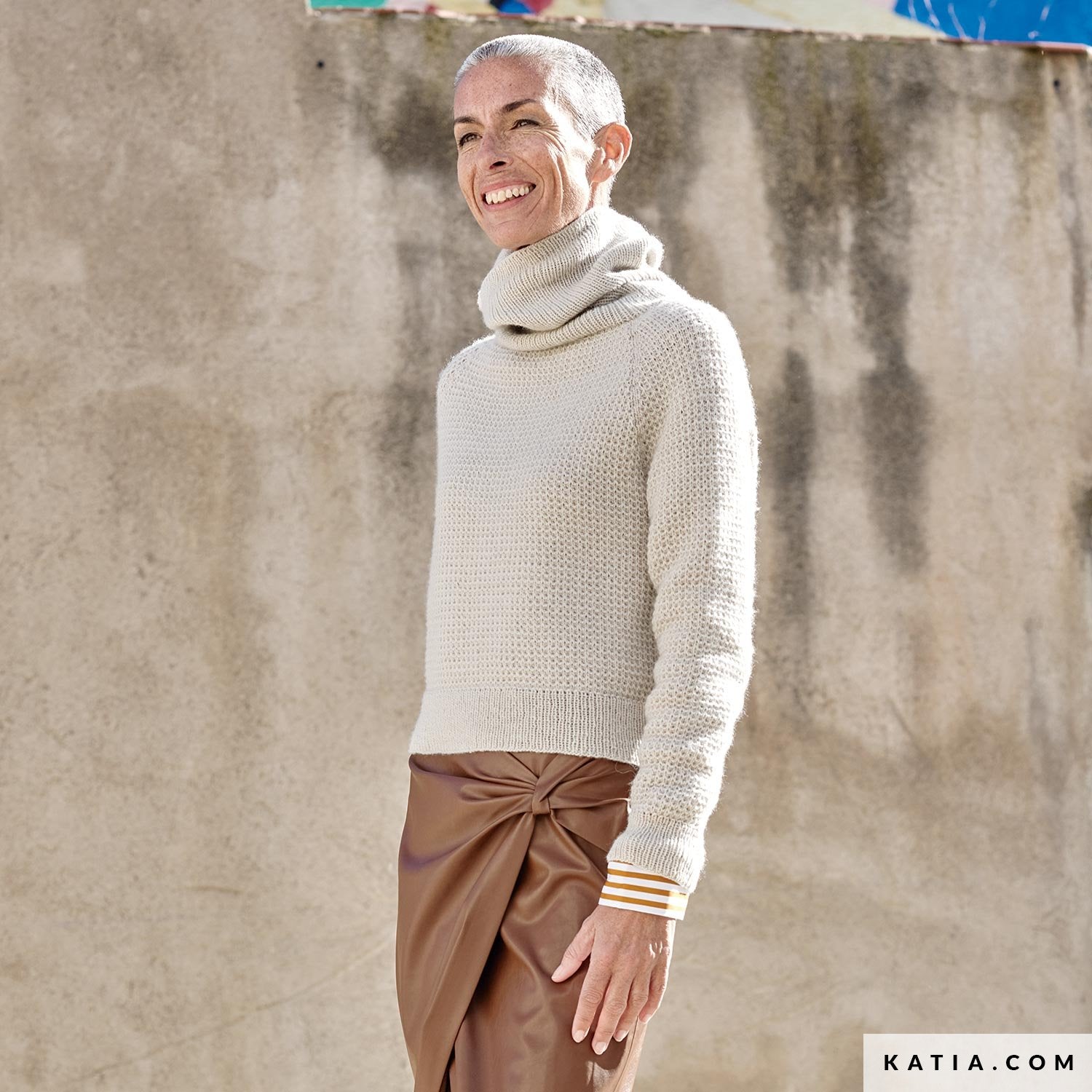 Maletă tricotată din Silky Lace