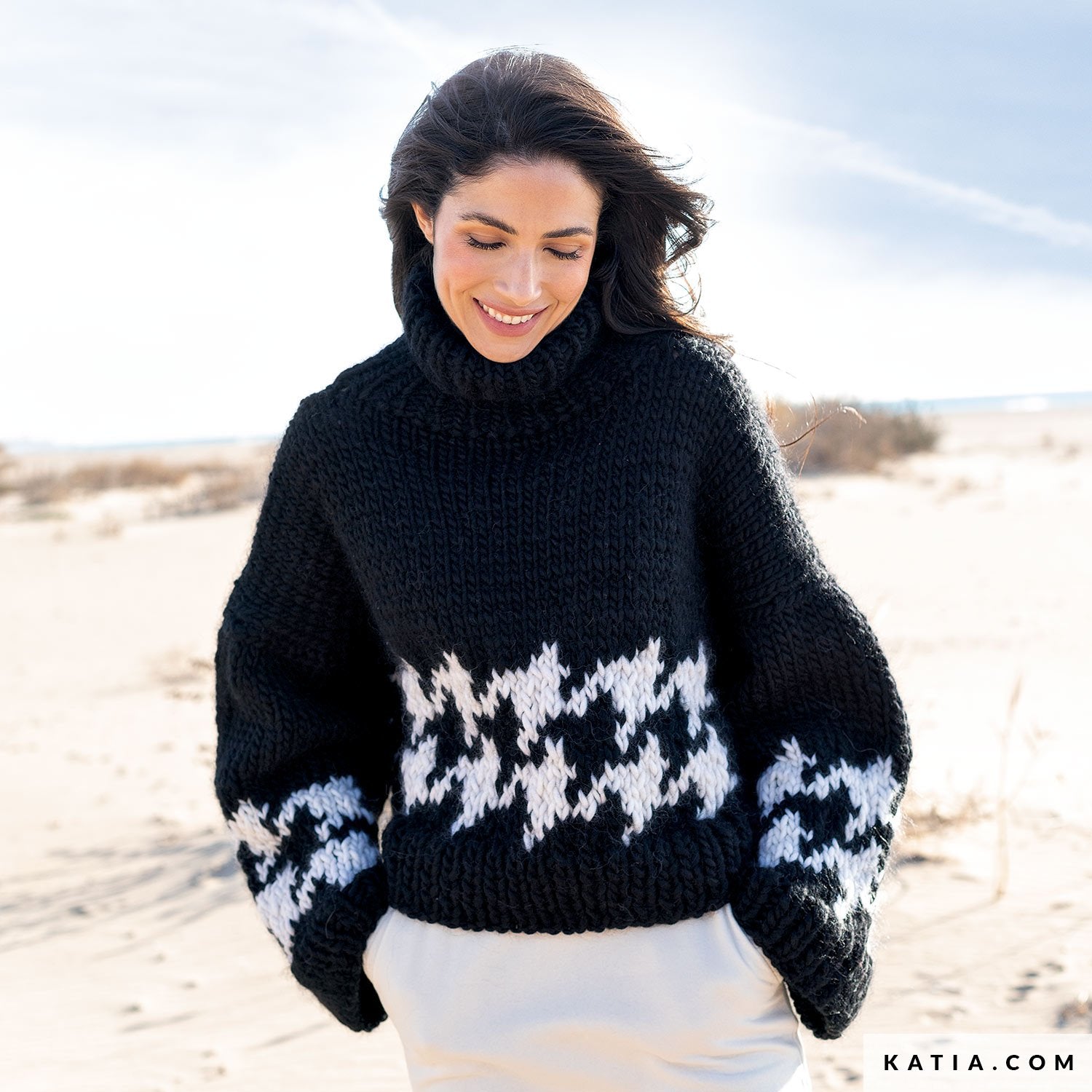 Pulover bicolor din Love Wool